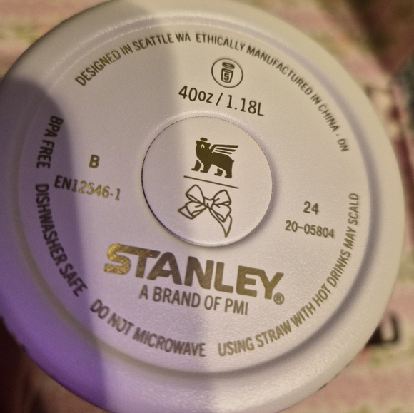 Stanley x LoveShackFancy Pink Floral Tumbler NEW 40oz - Picture 7 of 8